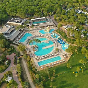 Mediterraneo Village Üdülőpark