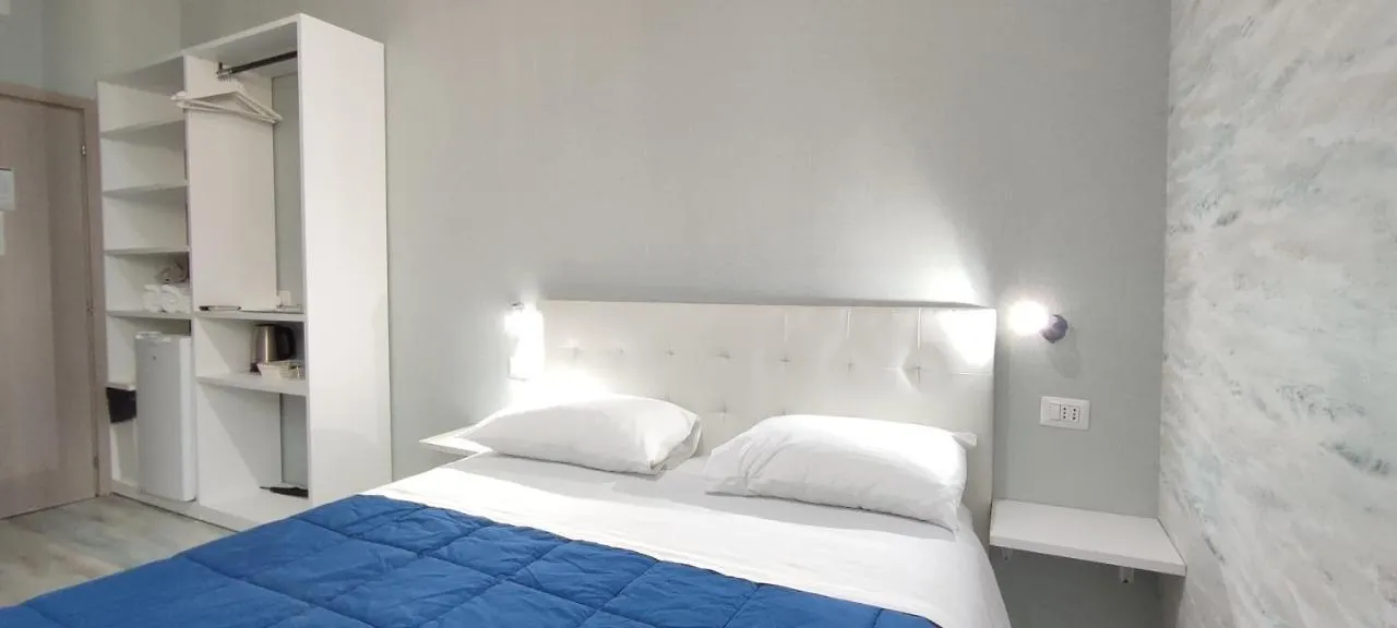 Отель Nitto House Бари 2*,  Италия
